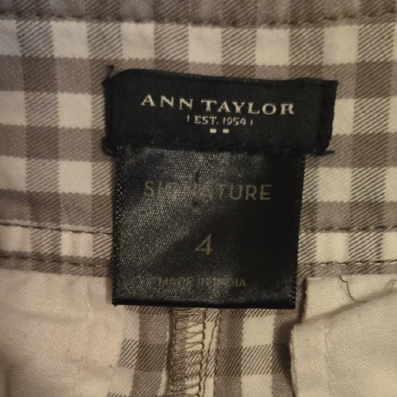 Ann Taylor Gray Bermuda Shorts Classic Style - Picture 3 of 5